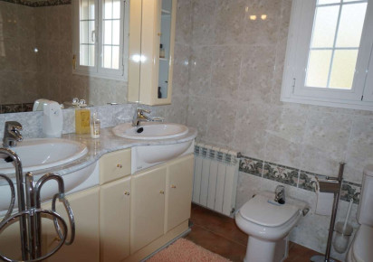 Resale · detached house · Calpe