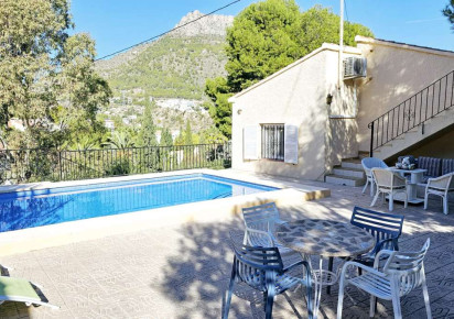 Resale · detached house · Calpe