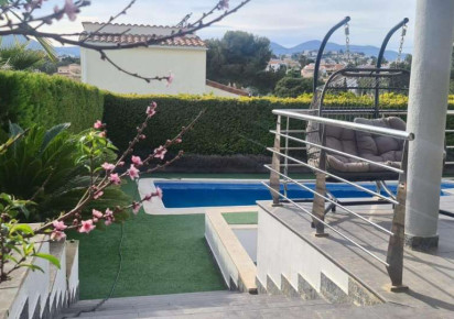 Resale · detached house · Calpe