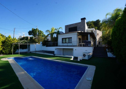 Resale · detached house · Calpe