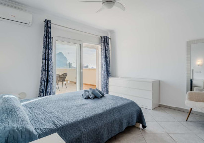 Resale · detached house · Costeres