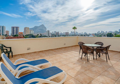 Resale · detached house · Costeres