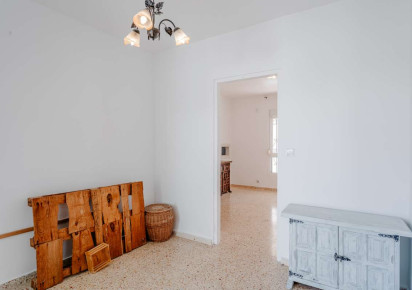 Resale · detached house · Costeres