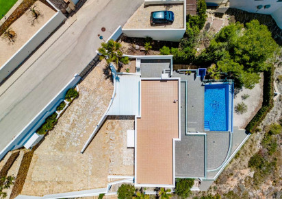 Resale · detached house · Cumbre del Sol