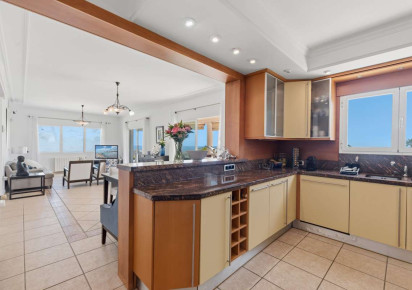 Resale · detached house · Les Bassetes