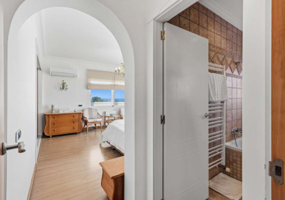 Resale · detached house · Les Bassetes