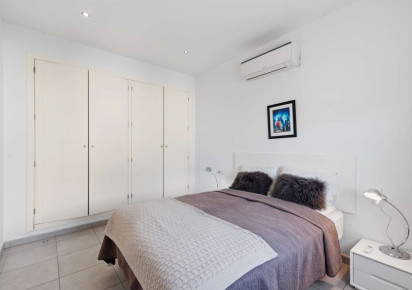 Resale · detached house · Les Bassetes