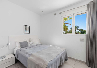 Resale · detached house · Les Bassetes