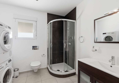 Resale · detached house · Les Bassetes