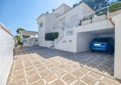 Resale · detached house · Les Bassetes