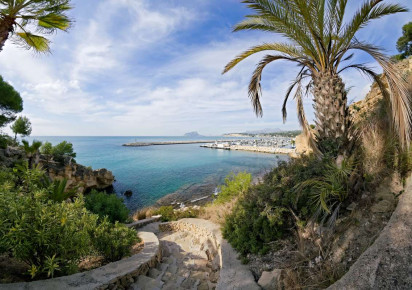 Resale · detached house · Moraira
