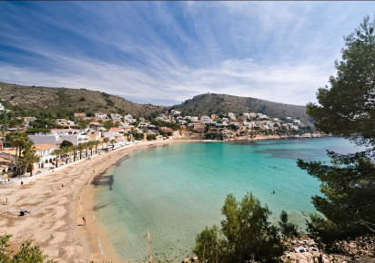 Resale · detached house · Moraira