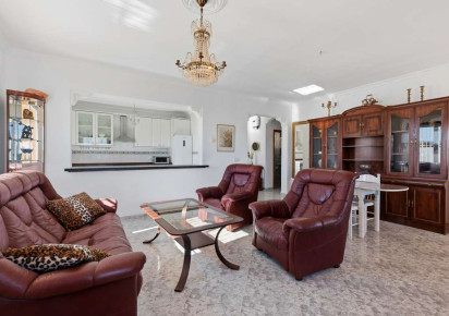 Resale · detached house · Oltamar