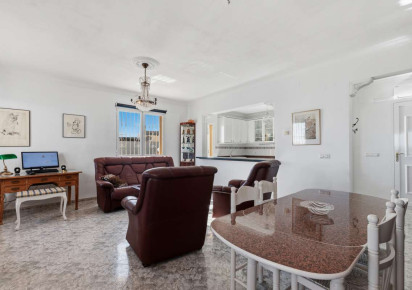 Resale · detached house · Oltamar