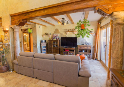 Resale · detached house · Redován