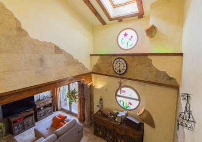 Resale · detached house · Redován