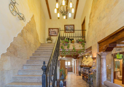 Resale · detached house · Redován