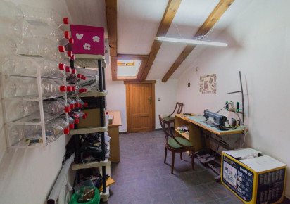 Resale · detached house · Redován