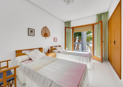 Resale · detached house · Santa Pola