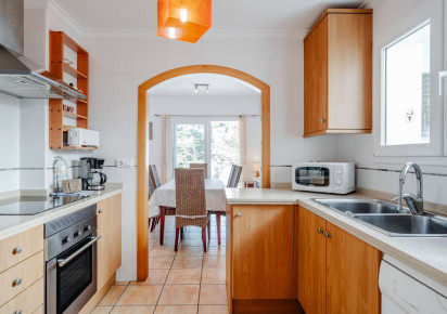 Resale · House · Calpe