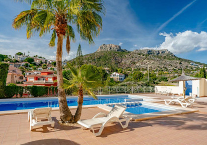 Resale · House · Calpe