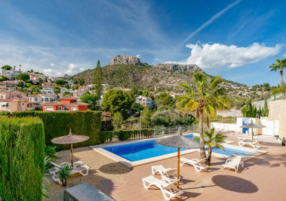 Resale · House · Calpe