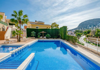 Resale · House · Calpe
