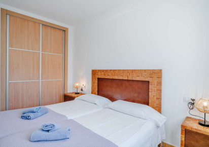 Resale · House · Calpe