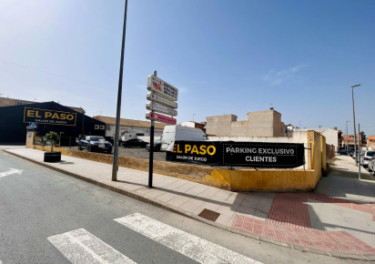 Resale · Land · Rojales