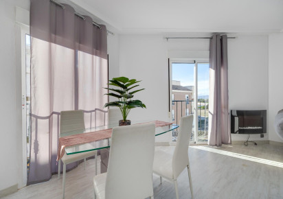 Resale · penthouse · Almoradi