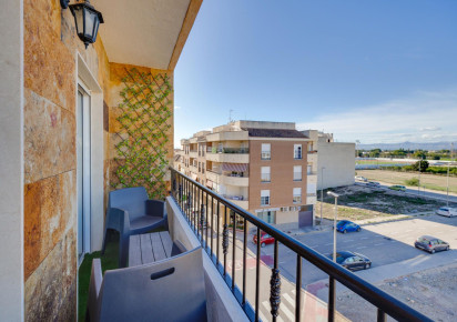 Resale · penthouse · Almoradi