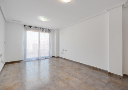 Resale · penthouse · Torrevieja · Centro