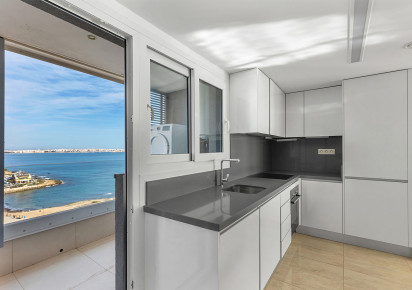 Resale · penthouse · Torrevieja · Punta Prima