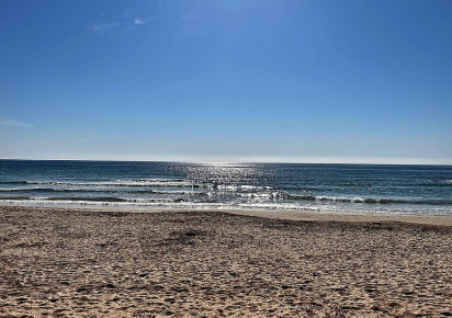 Resale · Semidetached villa · Mil Palmeras