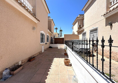 Resale · Semidetached villa · Orihuela Costa · Cabo Roig