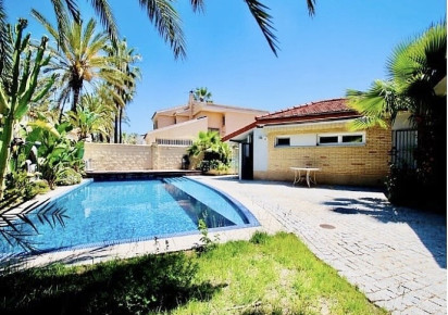 Resale · Semidetached villa · Orihuela Costa · La Zenia