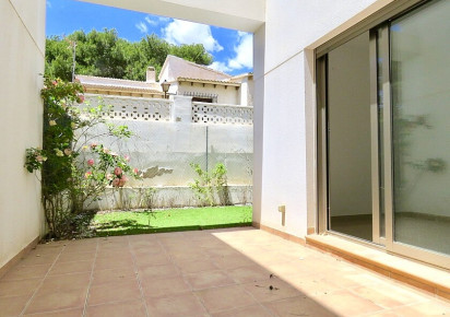 Resale · Semidetached villa · Punta Prima