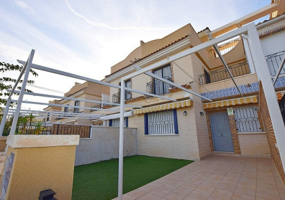 Resale · Semidetached villa · Torre de la Horadada