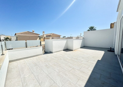 Resale · Semidetached villa · Torrevieja