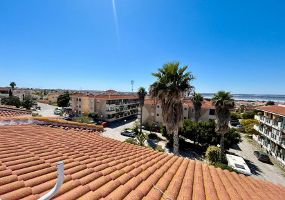 Resale · studio apartment · El Chaparral