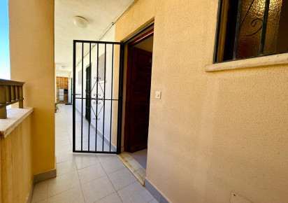 Resale · studio apartment · El Chaparral