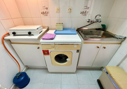 Resale · studio apartment · El Chaparral