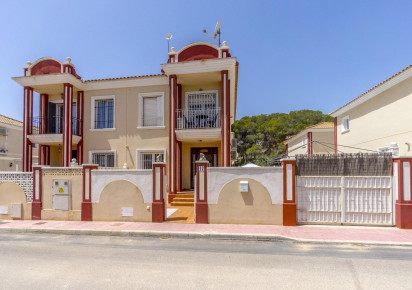 Resale · terraced house · Orihuela Costa · Campoamor