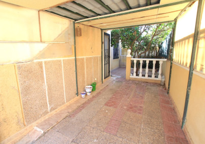 Resale · Townhouse · Los Balcones