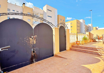 Resale · Townhouse · Orihuela Costa · villamartin
