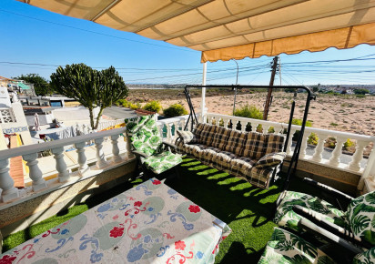 Resale · Townhouse · Torrevieja · La Siesta - El Salado -  Torreta