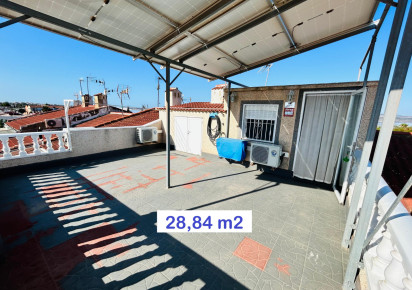 Resale · Townhouse · Torrevieja · La Siesta - El Salado -  Torreta