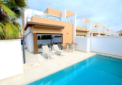 Resale · Villa · Algorfa - La Finca Golf