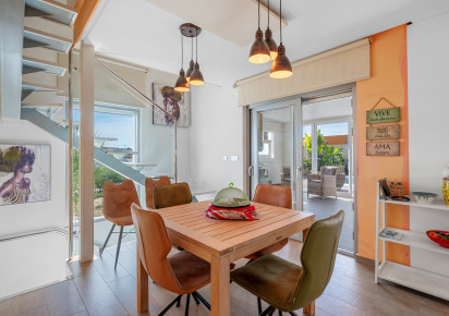 Resale · Villa · Benijofar