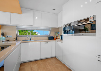 Resale · Villa · Benijofar